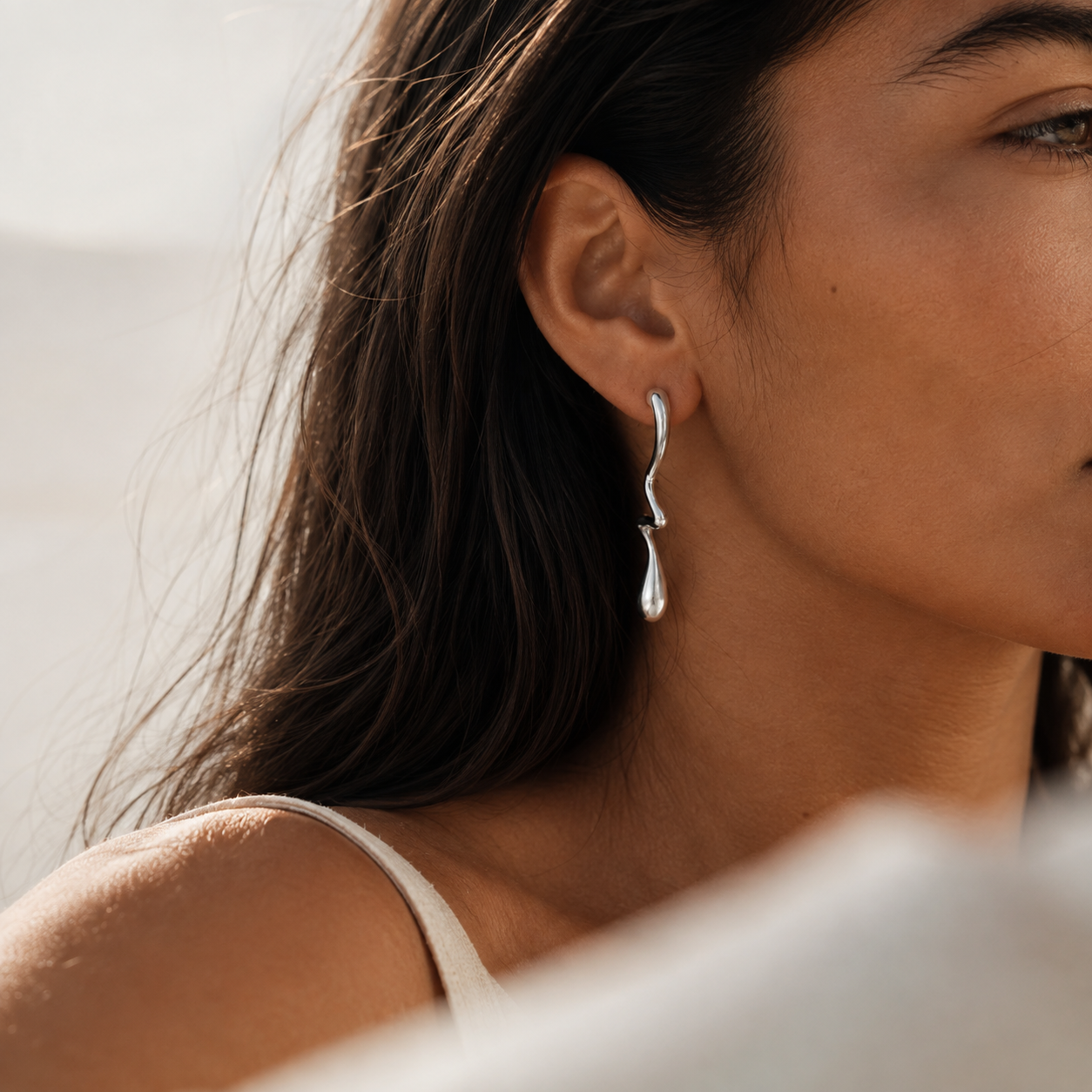 Silver-Tone Sculptural Teardrop Drop Earrings | Pimosfer