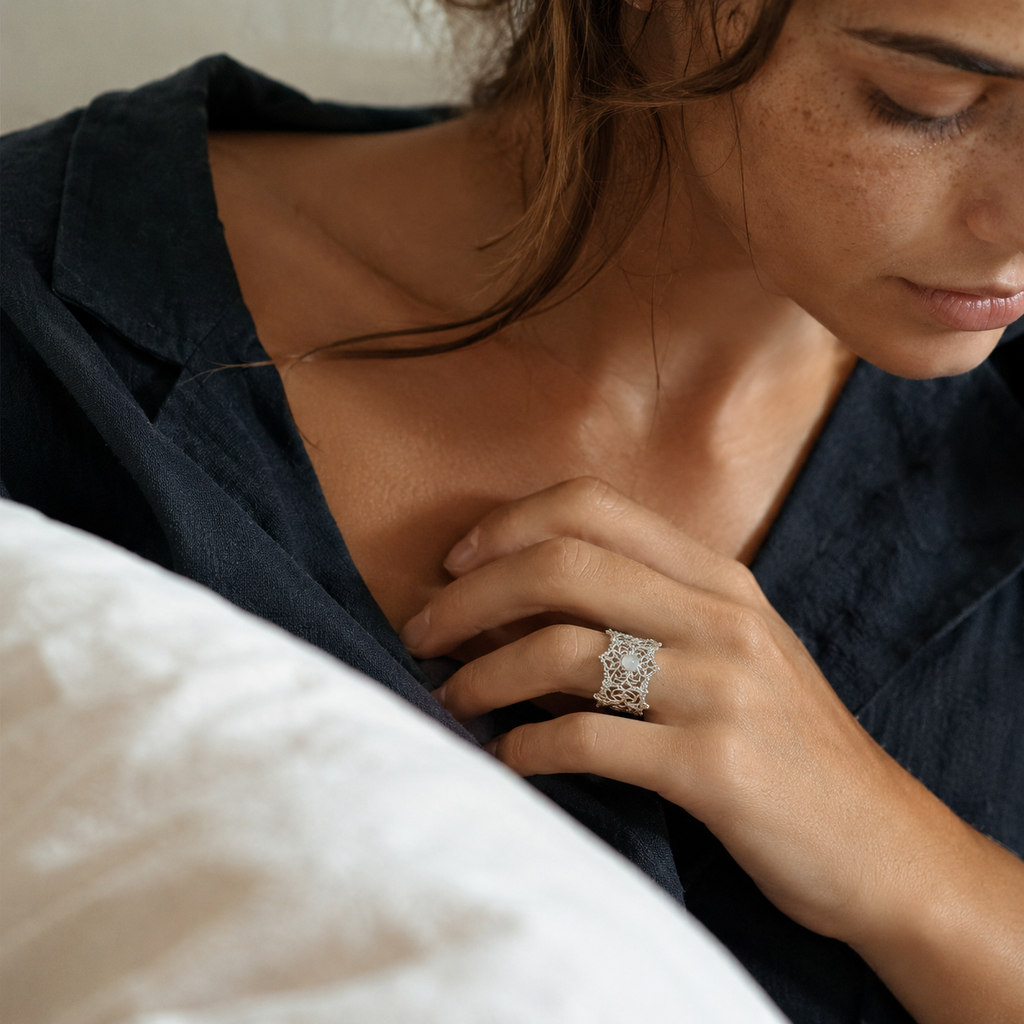 Silver-Tone Ornate White Bead Statement Ring | Pimosfer